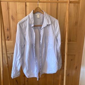 Oversize 100% cotton shirt.